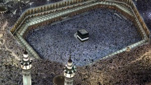 Multitudinaria peregrinación a la Gran Mezquita de La Meca
