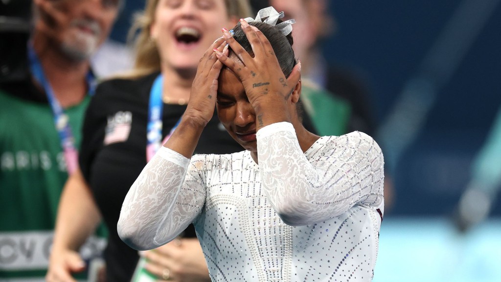 ¿Por qué recibirá la gimnasta Ana Barbosu la medalla de bronce que quitaron a Jordan Chiles en París 2024?