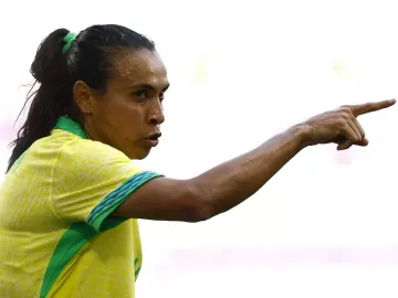 Marta não poderá jogar semi: CAS rejeita recursos da CBF contra suspensão