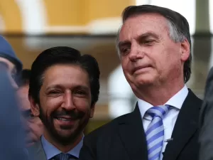 Nunes compara caso das joias de Bolsonaro ao da importunação de baleias