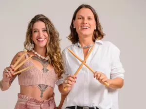 Empreendedoras dão aulas de crochê pelo YouTube para turbinar vendas