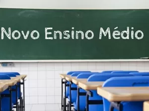 Câmara rejeita mudanças do Senado e aprova novo ensino médio