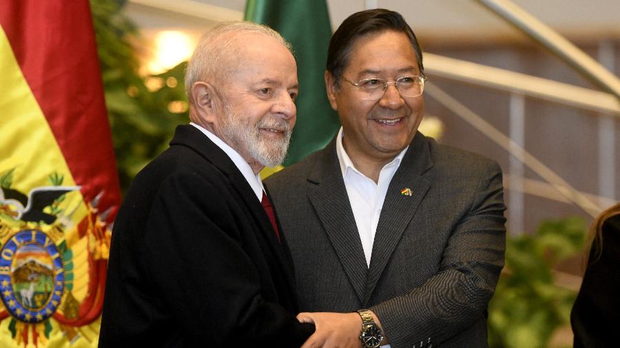 Para Lula (à dir.), a entrada da Bolívia é um passo importante para que o Mercosul seja "um bloco forte"