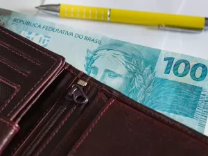 Governo corta R$ 15 bi do Orçamento: quem mais perdeu? Foi o suficiente?