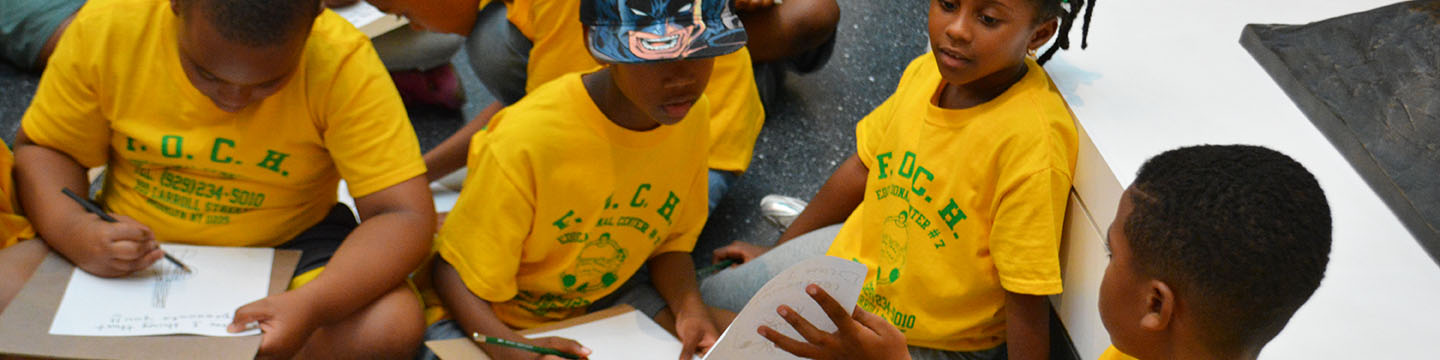 Children drawing in the galleries