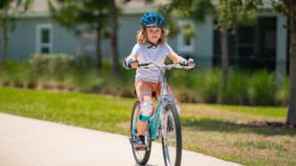 Kid on bike |  Kid Bike © Volodymyr Tverdokhlib | Dreamstime.com