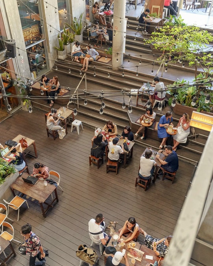 The Commons is an indoor-outdoor community area where everyone can hang out. (© The Commons Thonglor/Facebook)