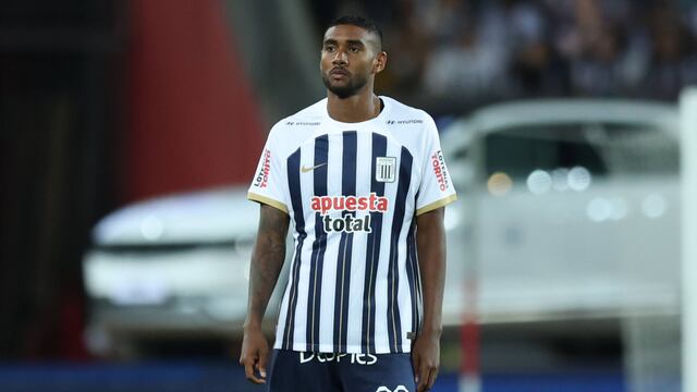 Extienden su contrato: Aldair Fuentes se quedará en Alianza Lima hasta final de temporada