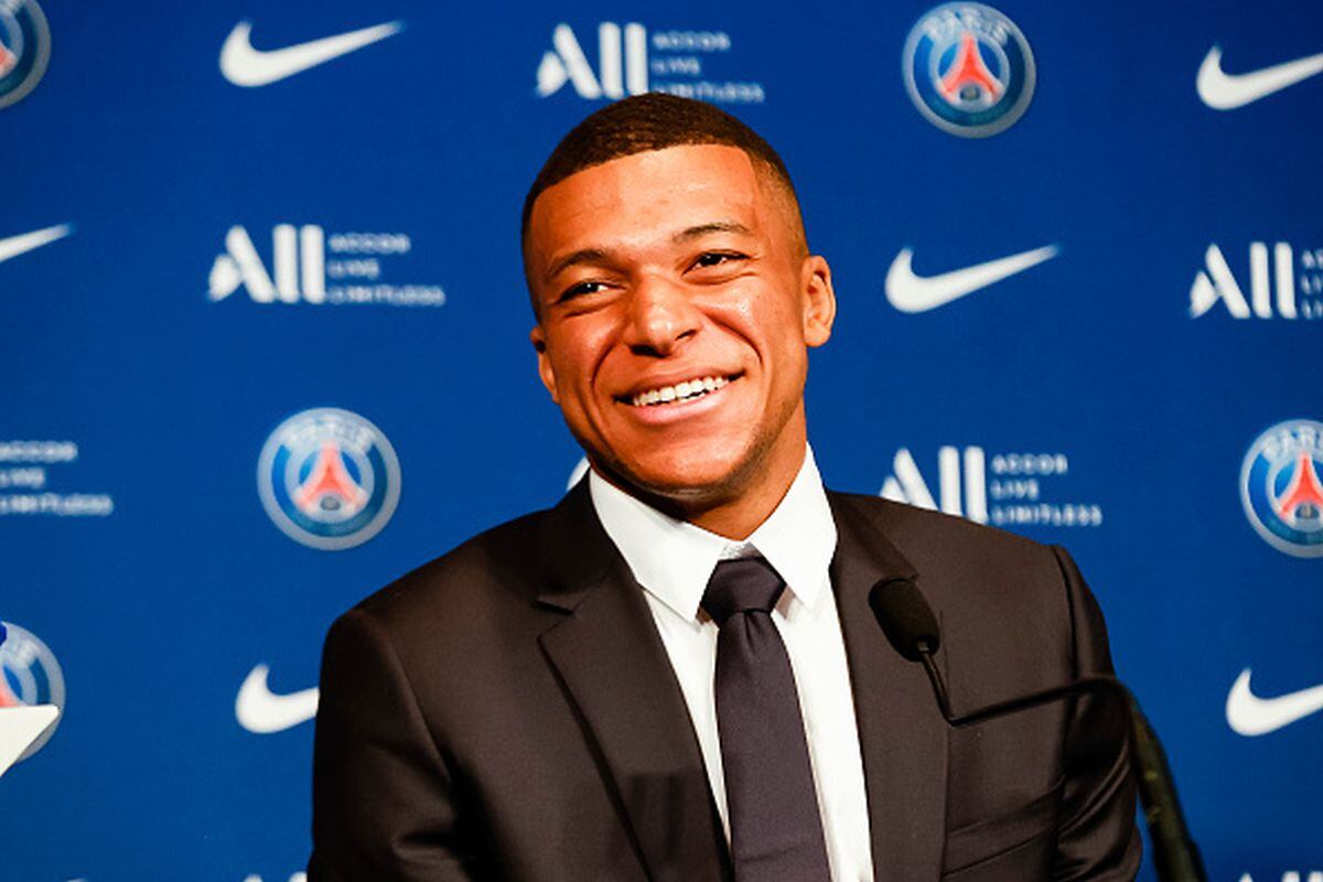 El Paris Saint-Germain pagó en 2017 por Kylian Mbappé un total de 180 millones de euros, según Transfermarkt. (Foto: Getty Images)