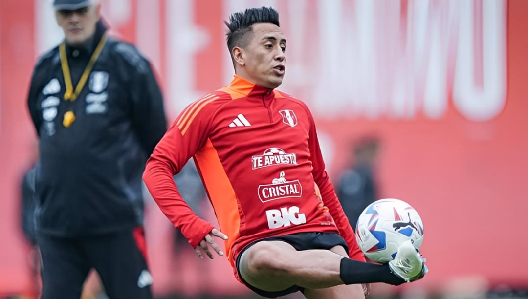 Jorge Fossati confirmó que Christian Cueva está apto para tener minutos ante Canadá. (Foto: Selección Peruana)