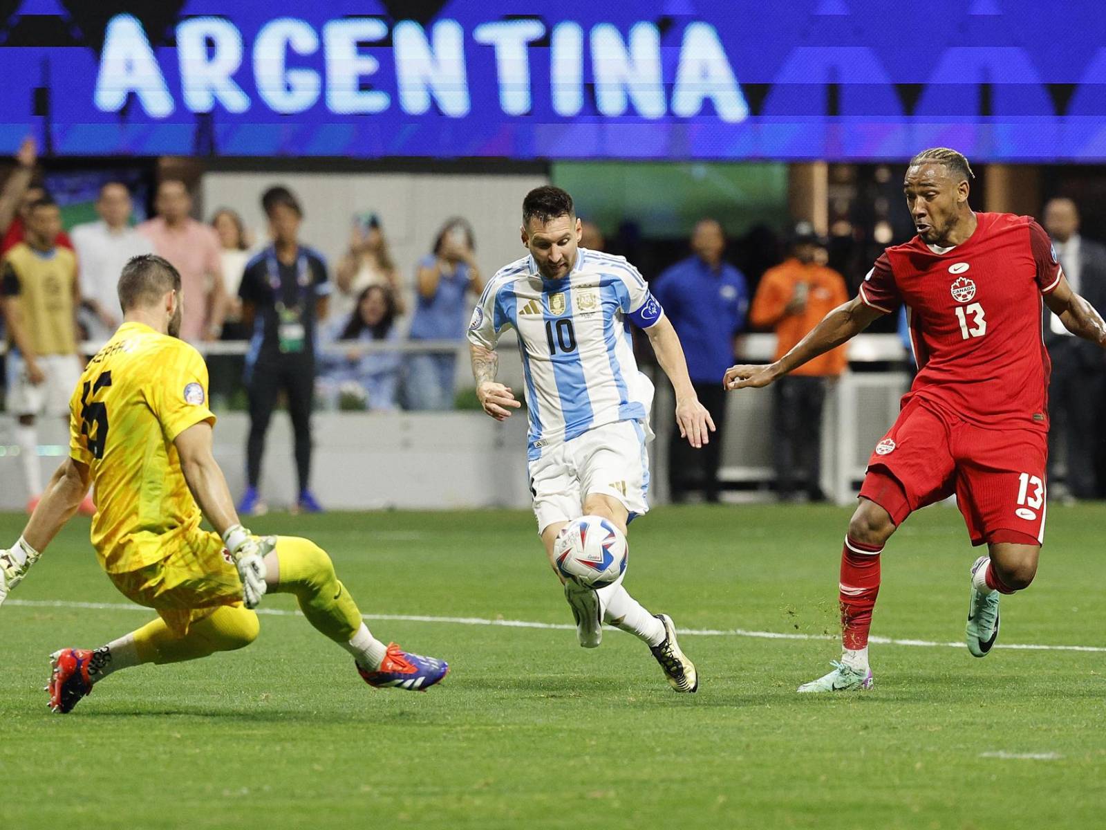 Argentina vs. Canadá: Lionel Messi clave en triunfo de la Albiceleste