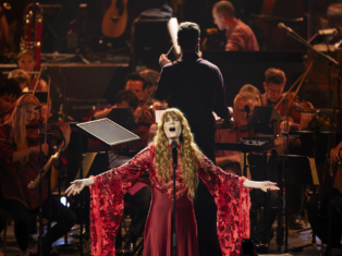 Florence + the Machine at the Proms: a thrilling two hours of pure emotion