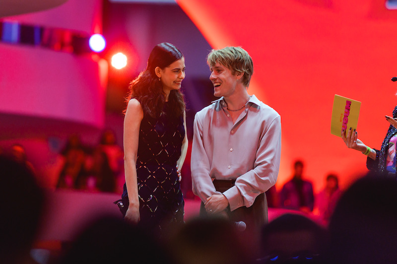 Aria Mia Loberti and Louis Hofmann