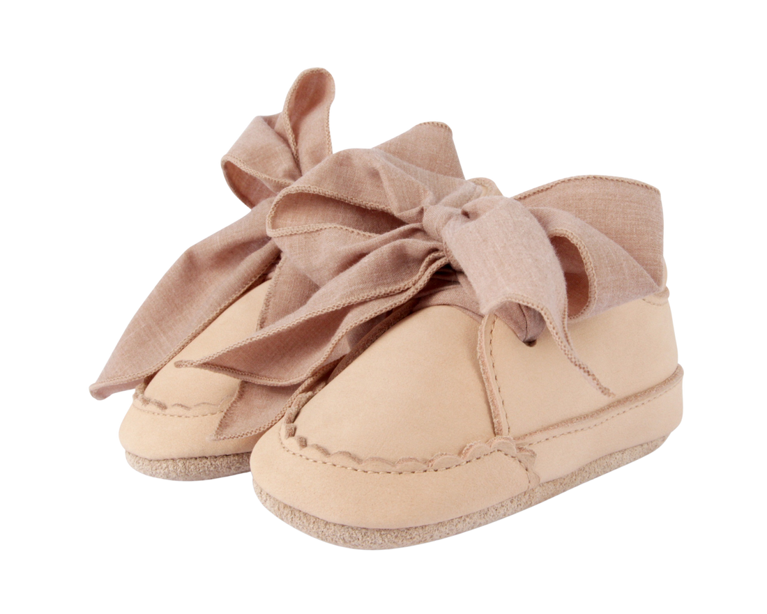 Lonny Sneakers | Powder Nubuck