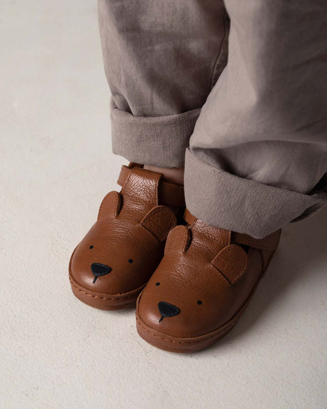 Xan Classic Shoes | Bear | Cognac Leather