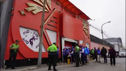 Clausuran club nocturno Las Cucardas por atender sin licencia de funcionamiento vigente [VIDEO]