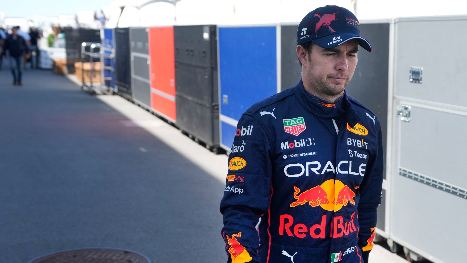 Sergio P�rez tras abandonar el GP de Canad� por un problema en el motor