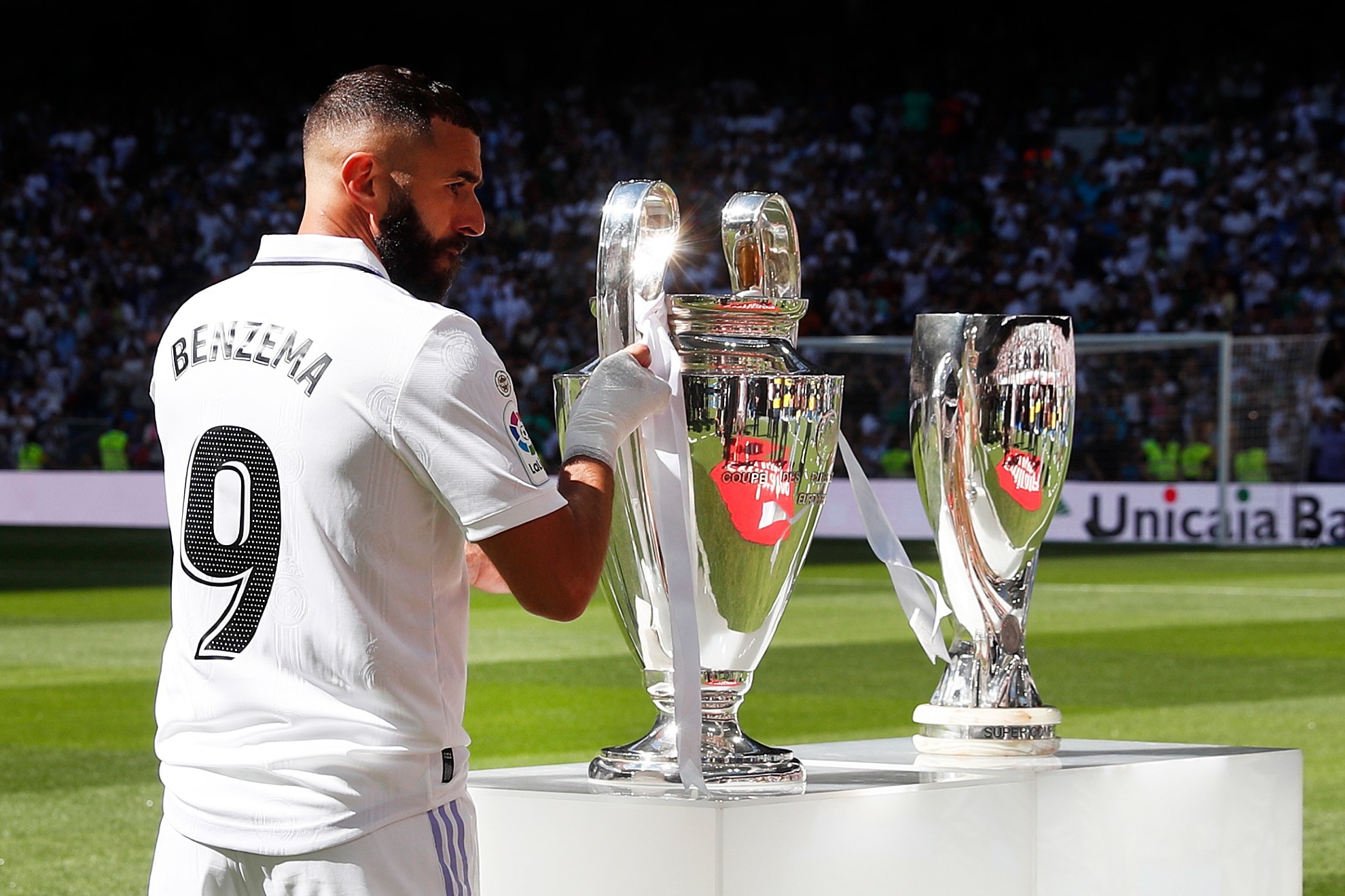 Benzema, con la Champions y la Supercopa de Europa, los dos �ltimos t�tulos internacionales del Madrid