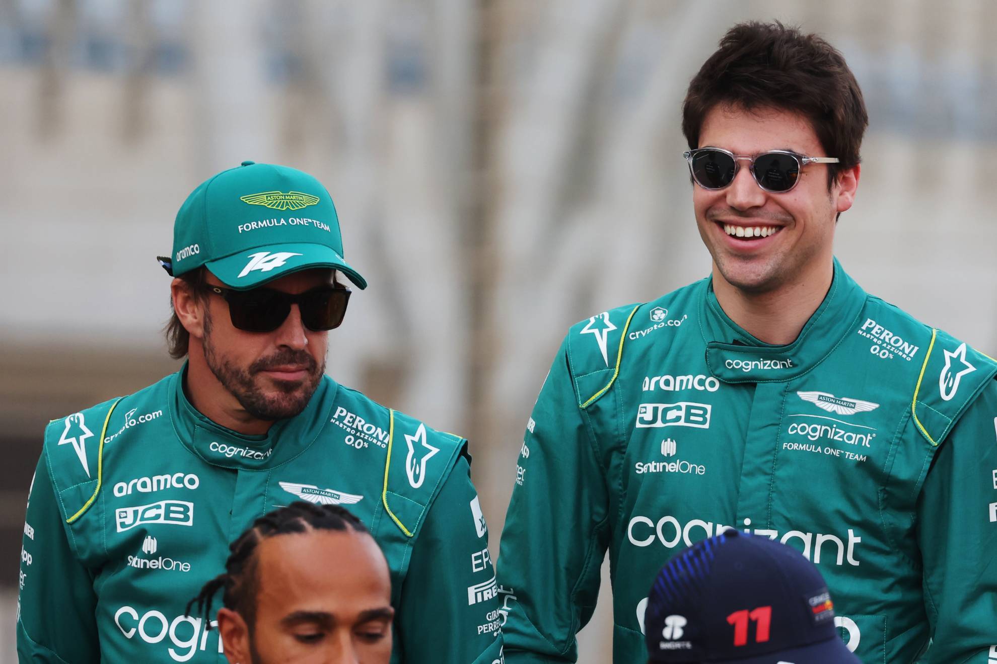 Lance Stroll y Fernando Alonso, felices con el estreno de Aston Martin.