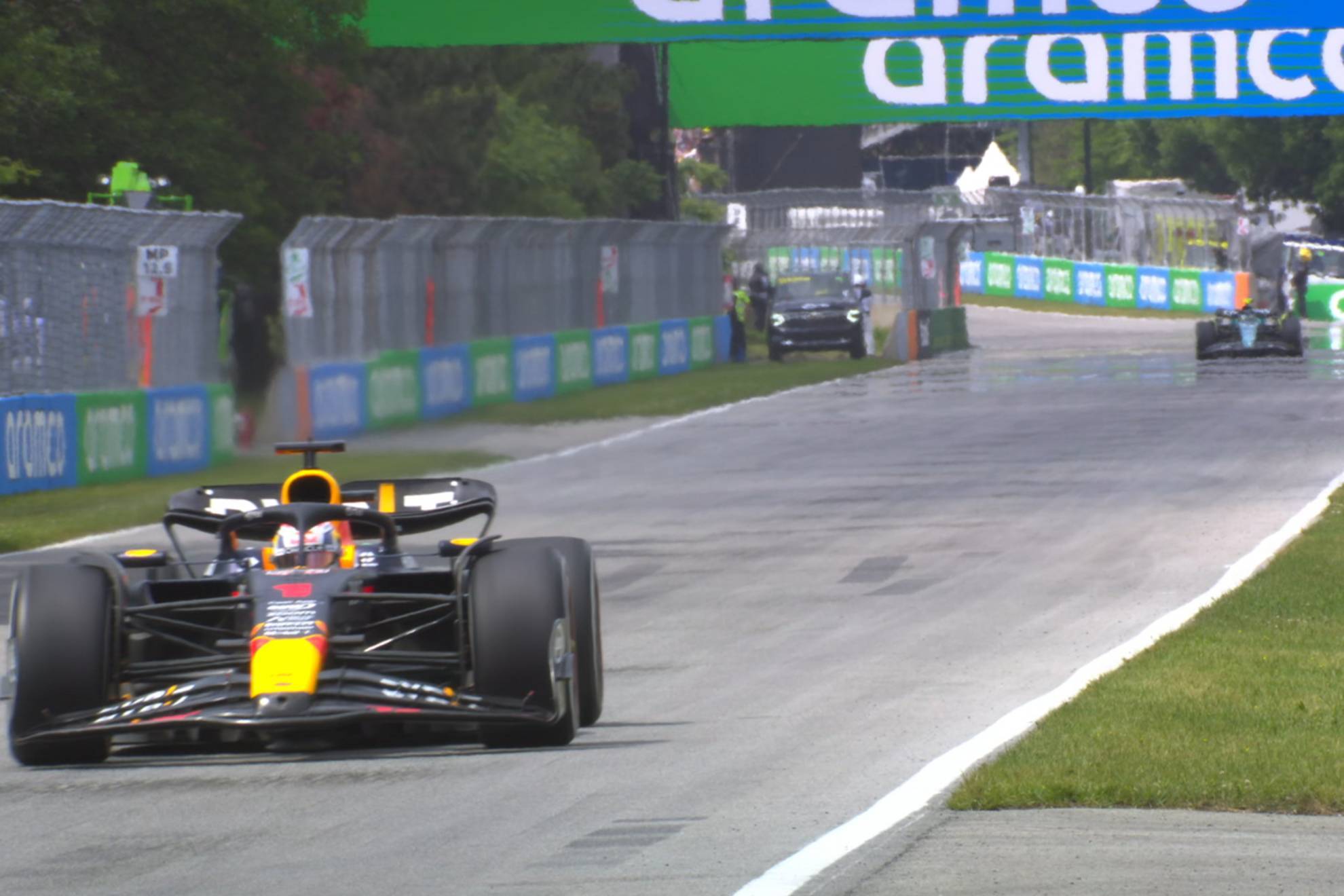 Verstappen, perseguido por Alonso en el GP de Canad�