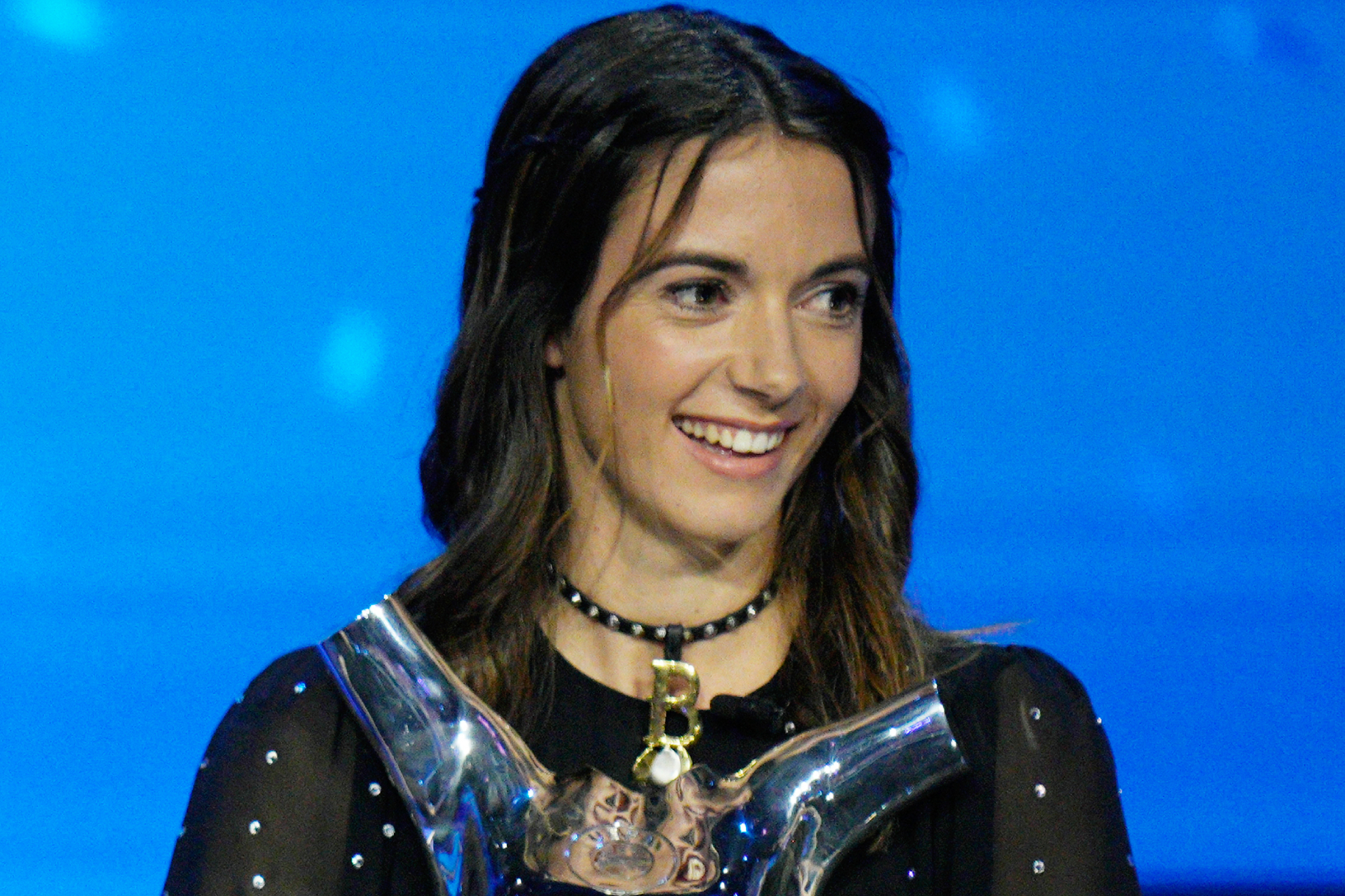 Aitana Bonmat� al recoger el premio a 'Mejor Jugadora' para la UEFA / LaPresse