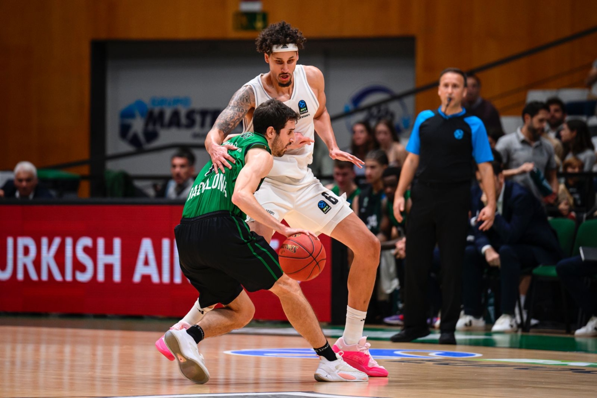 Joventut cay� en casa ante Par�s Basketball