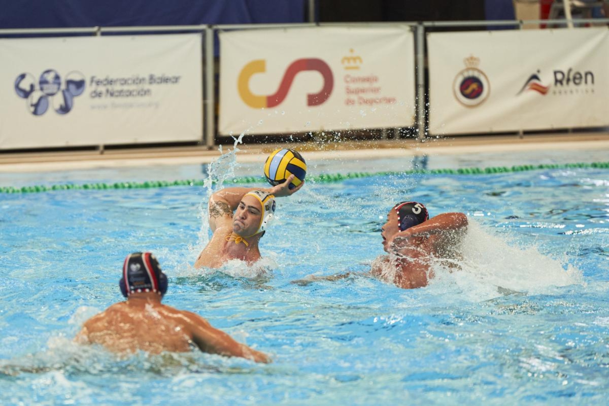 El Barceloneta pasa por encima del Matar� y es el primer semifinalista de Copa