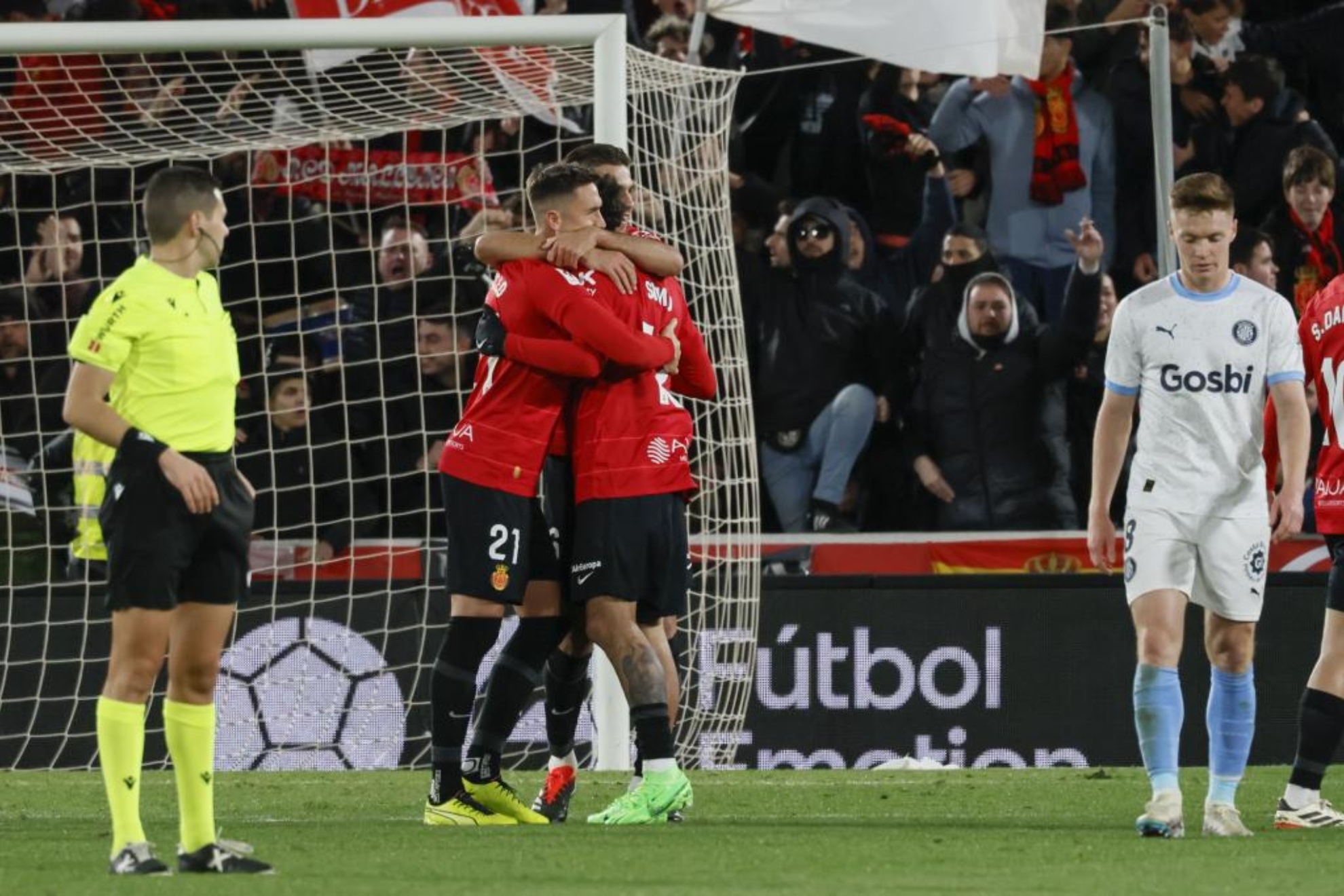 El Mallorca celebra un gol ante el Girona.