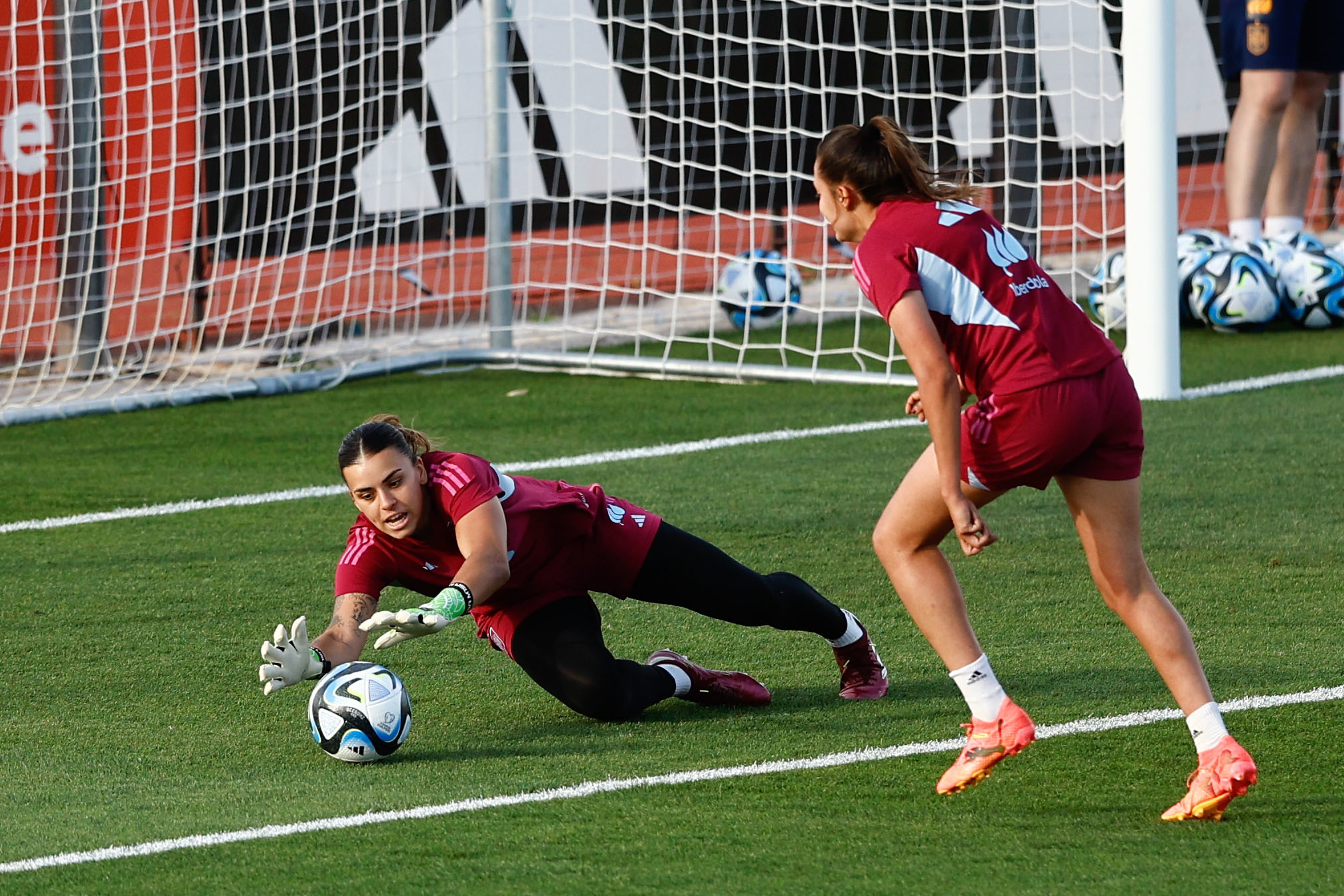 Dinamarca - Espa�a: horario, canal y d�nde ver hoy por TV la clasificaci�n para la Eurocopa femenina