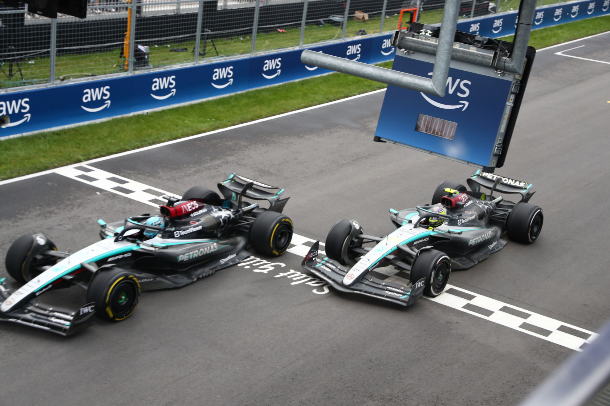 George Russell, por delante de Hamilton en el circuito Gilles Villeneuve.