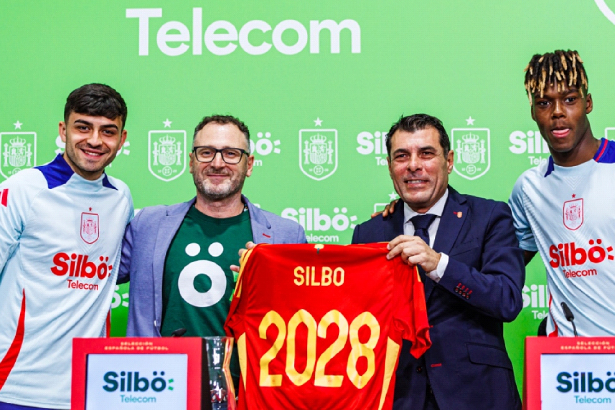 Silb� Telecom ser� patrocinador oficial de la Selecci�n Espa�ola de f�tbol masculina y femenina