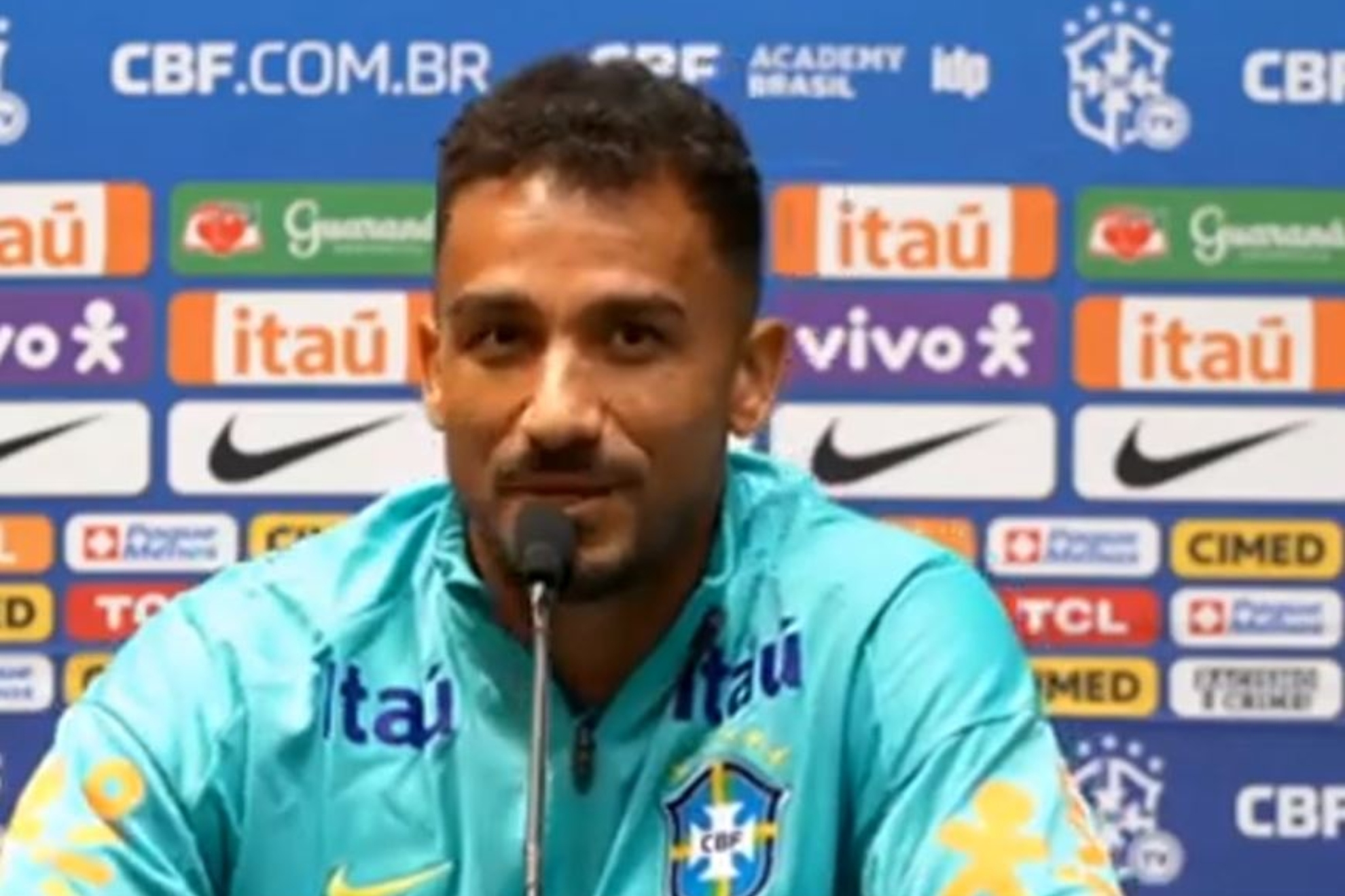 El discurso de un jugador de Brasil ex del Madrid contra el f�tbol actual: Es incompatible con su esencia