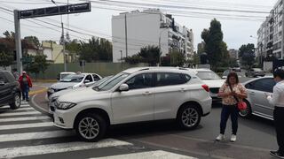 Reportan que hubo un bloqueo en la Av. Basadre ante rumor de que Pedro Castillo busque asilo en la embajada de México