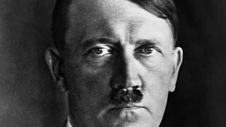 Las inéditas cartas del padre de Hitler que revelan cómo fue criado el líder nazi