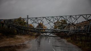 Rusia bombardea la infraestructura energética de Ucrania y deja a millones sin electricidad ni agua