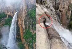 Turista revela que la ‘cascada más alta’ de China utiliza tuberías para mantener el flujo de agua