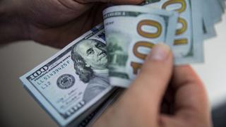 ¿Qué sucede con el dólar?, por Jose Larrabure