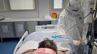 Ómicron pone a toda Europa en riesgo elevado por coronavirus (menos Rumanía)