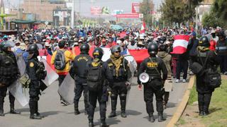 Arequipa: reportan el fallecimiento de un manifestante tras enfrentamientos en la ciudad