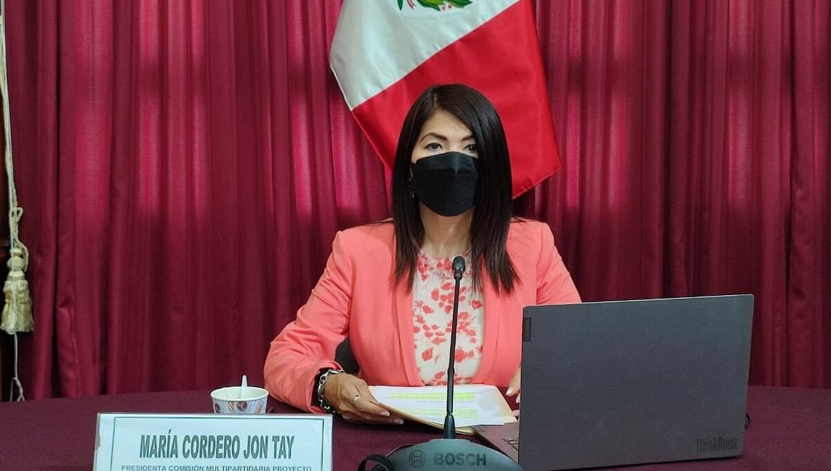 María Cordero Jon Tay es congresista de Fuerza Popular por la región Tumbes. (Foto: @MariaCorderoJon / Twitter)