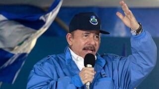 Ortega no sabe bailar, por María José Guerrero