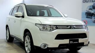 INGRESO: Mitsubishi Outlander