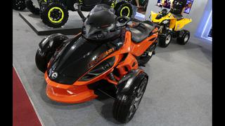 Motorshow: La trimoto Can-Am Roadster Spyder