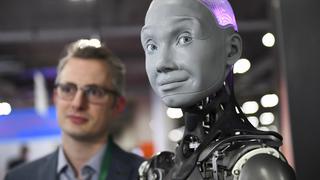 El robot humanoide Ameca responde cuál fue el día más triste de su existencia