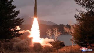 Pyongyang señala que lanzamiento de misiles con ojivas fue un simulacro de “ataque nuclear táctico”