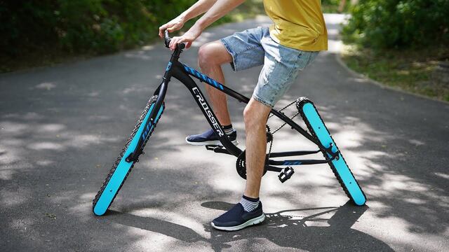 ¿Te animarías a probar el invento de la bicicleta sin ruedas?