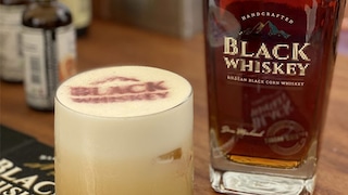Cócteles clásicos y sencillos con whisky para ser el mejor anfitrión en casa