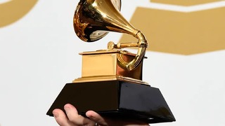 ¿A qué hora se transmitieron los Grammy 2024?