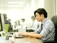 マーケター（未経験歓迎）◆エコ商材を扱う企業／業績好調・事業拡大中／完全週休二日／月収50万円～も可2