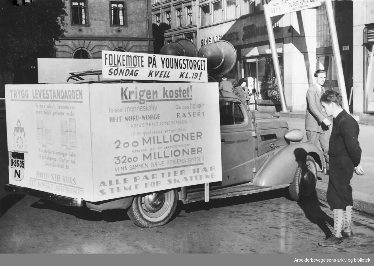 Arbeiderpartiets valgbil. Arbeidersamfundets plass. Kommunevalget 1947.